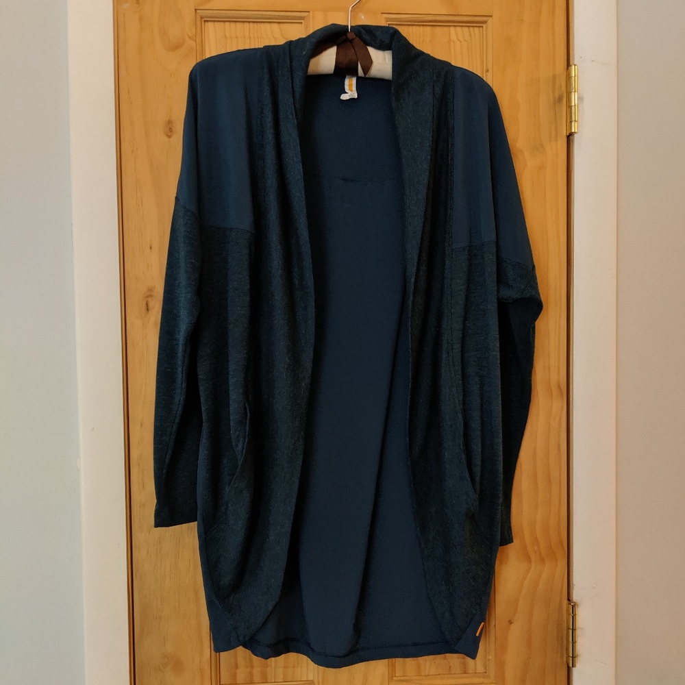 Lucy brand mixed material teal transcend wrap